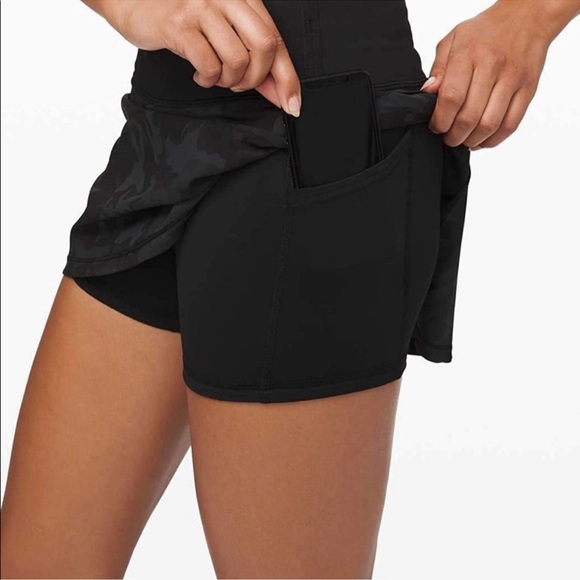 lululemon athletica Black Camo Skort-size 6 regular - Picture 3 of 14
